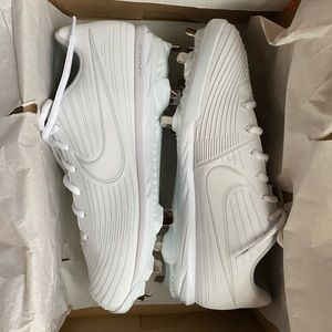 Nike Women’s Lunar Hyperdiamond 3 Pro